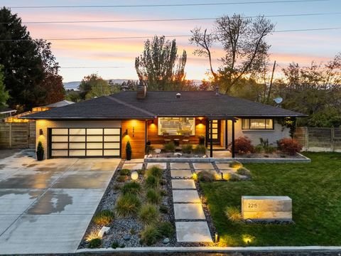 Photo of 2215 N 1400 E, Provo, UT 84604 (MLS # 2151238)