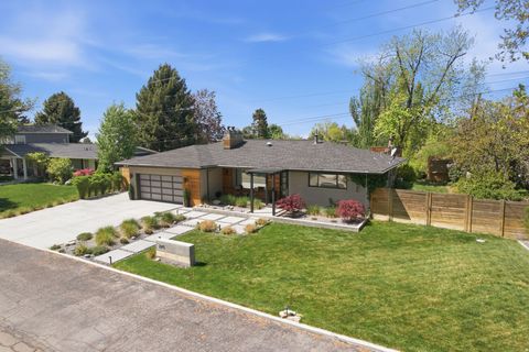 Tiny photo for 2215 N 1400 E, Provo, UT 84604 (MLS # 2151238)