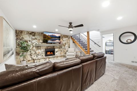 Tiny photo for 2215 N 1400 E, Provo, UT 84604 (MLS # 2151238)