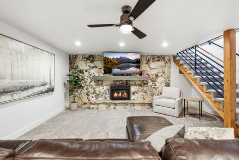 Tiny photo for 2215 N 1400 E, Provo, UT 84604 (MLS # 2151238)
