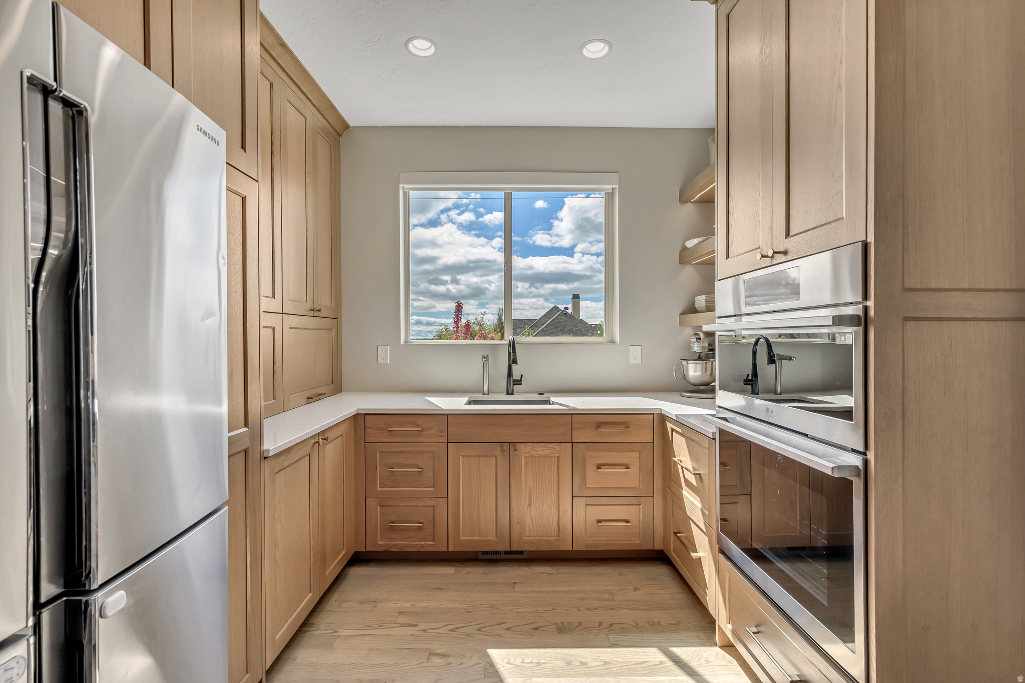 BEACON HILL - Residential