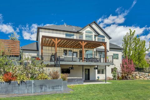 Tiny photo for 5843 W CENTURY HEIGHTS DR N, Highland, UT 84003 (MLS # 2148477)