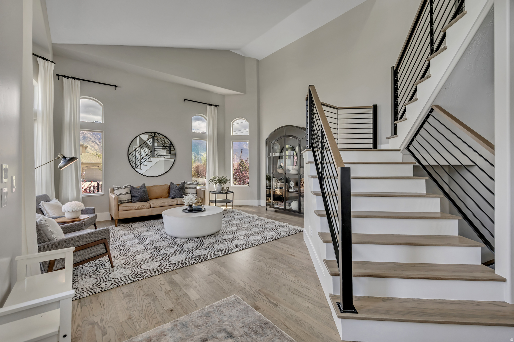 BEACON HILL - Residential