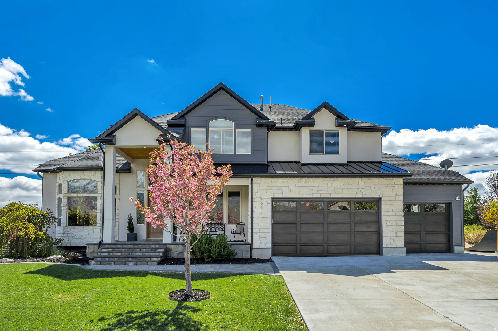 BEACON HILL - Residential