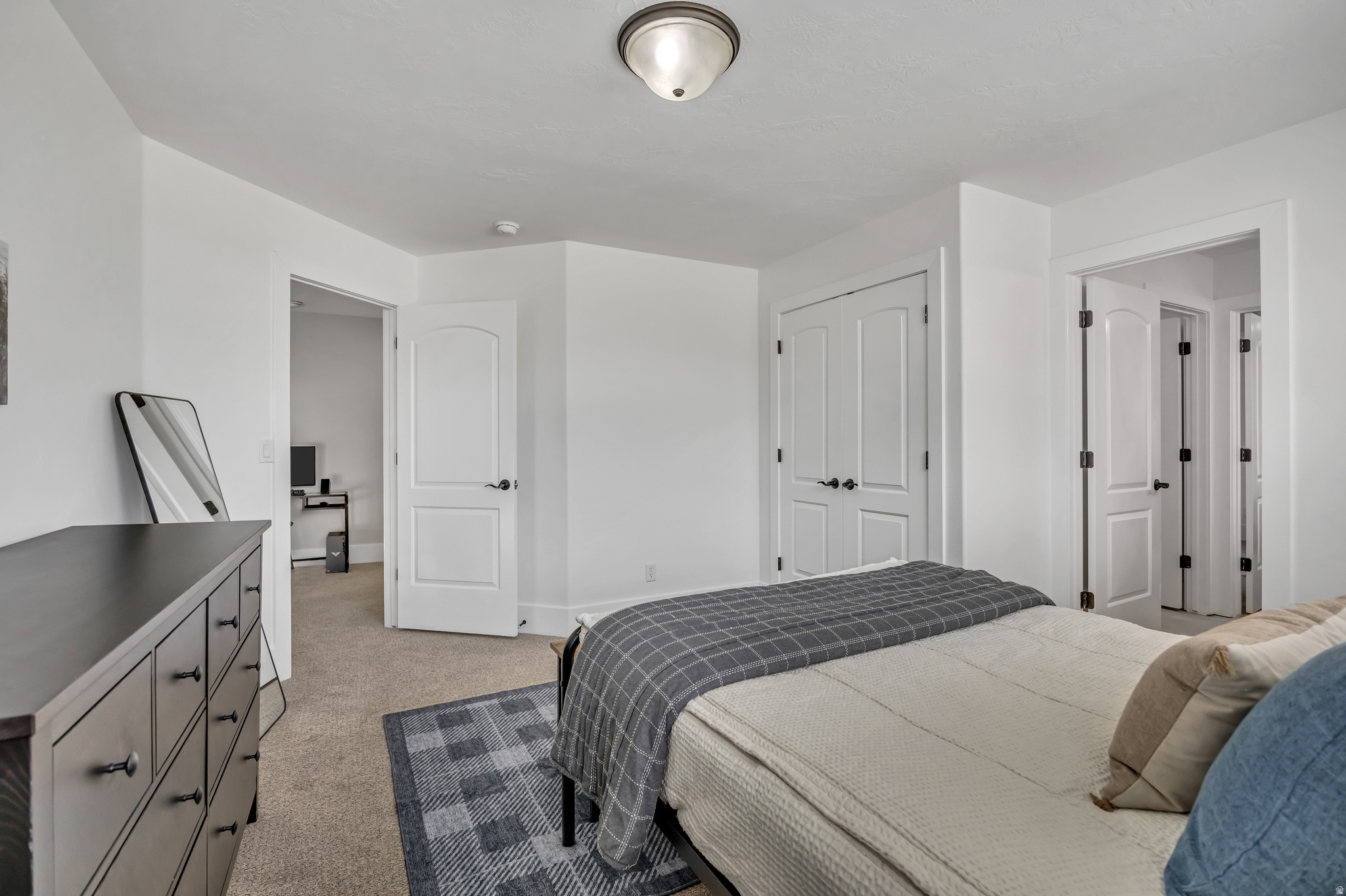 BEACON HILL - Residential