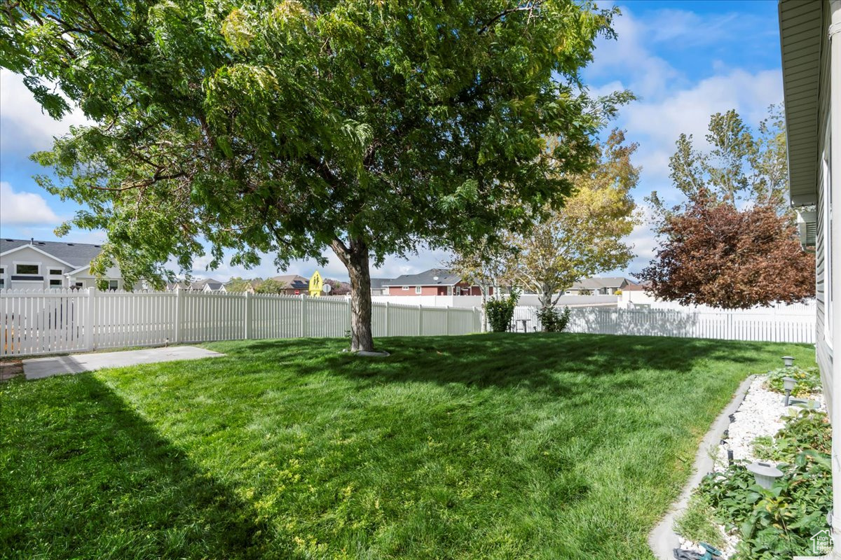 PICKET LANE - Residential