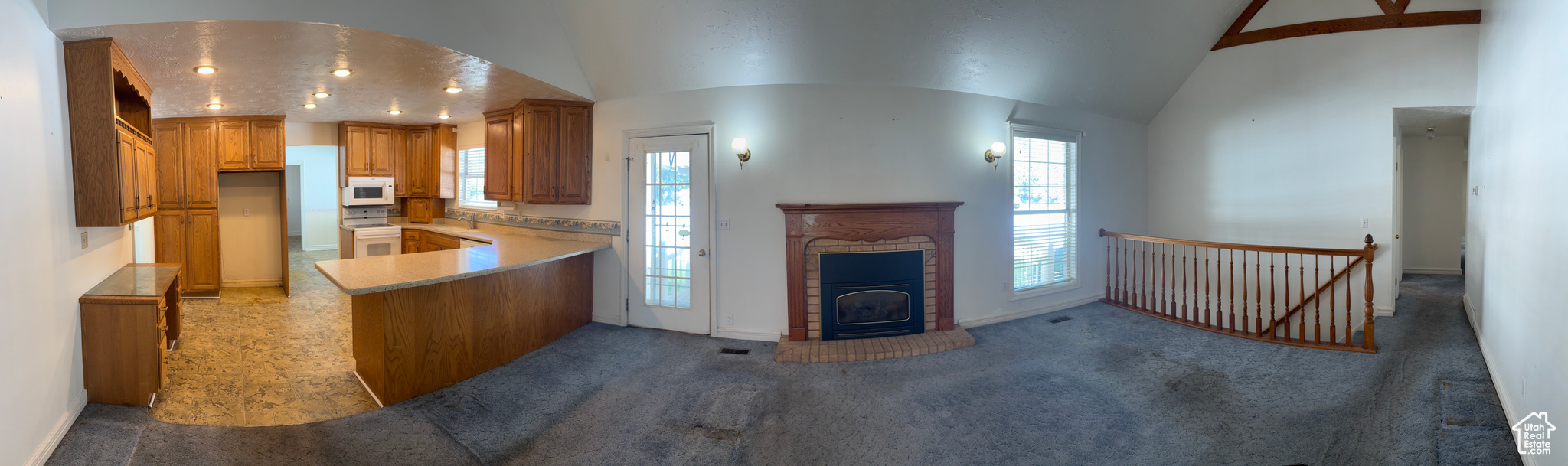 MEADOWS - Residential