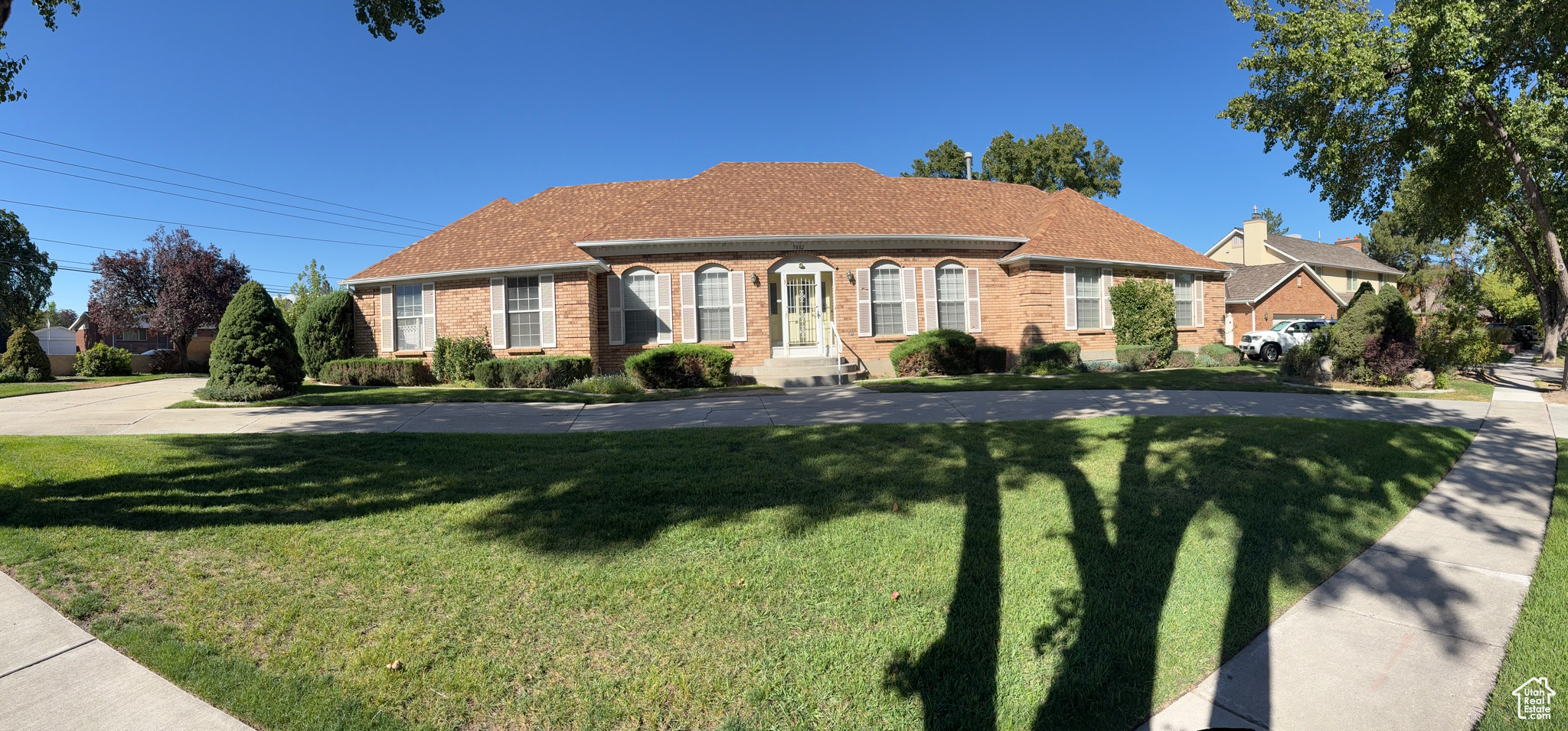 MEADOWS - Residential