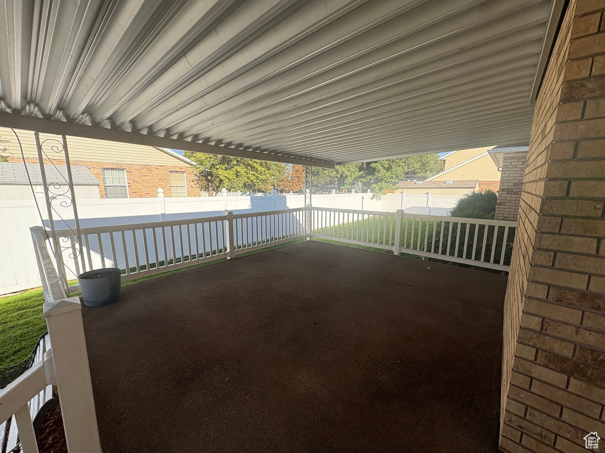MEADOWS - Residential