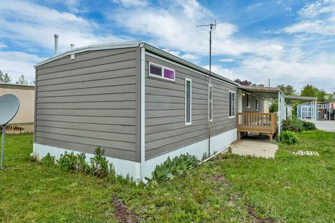 Tiny photo for 333 CHILDS AVE #B3, Ogden, UT 84404 (MLS # 2151557)