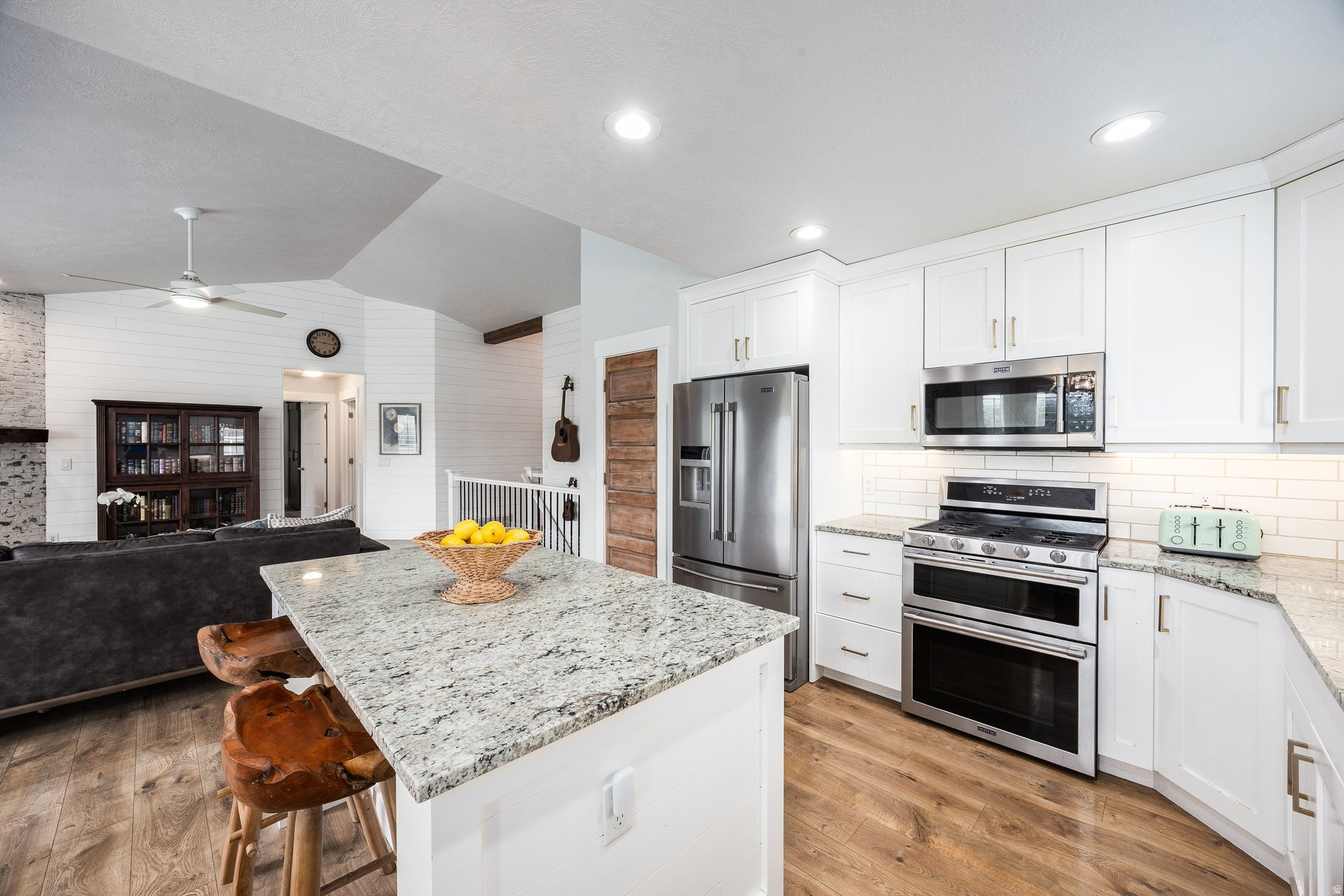 LOOKOUT RIDGE SUBDIVISION - Residential