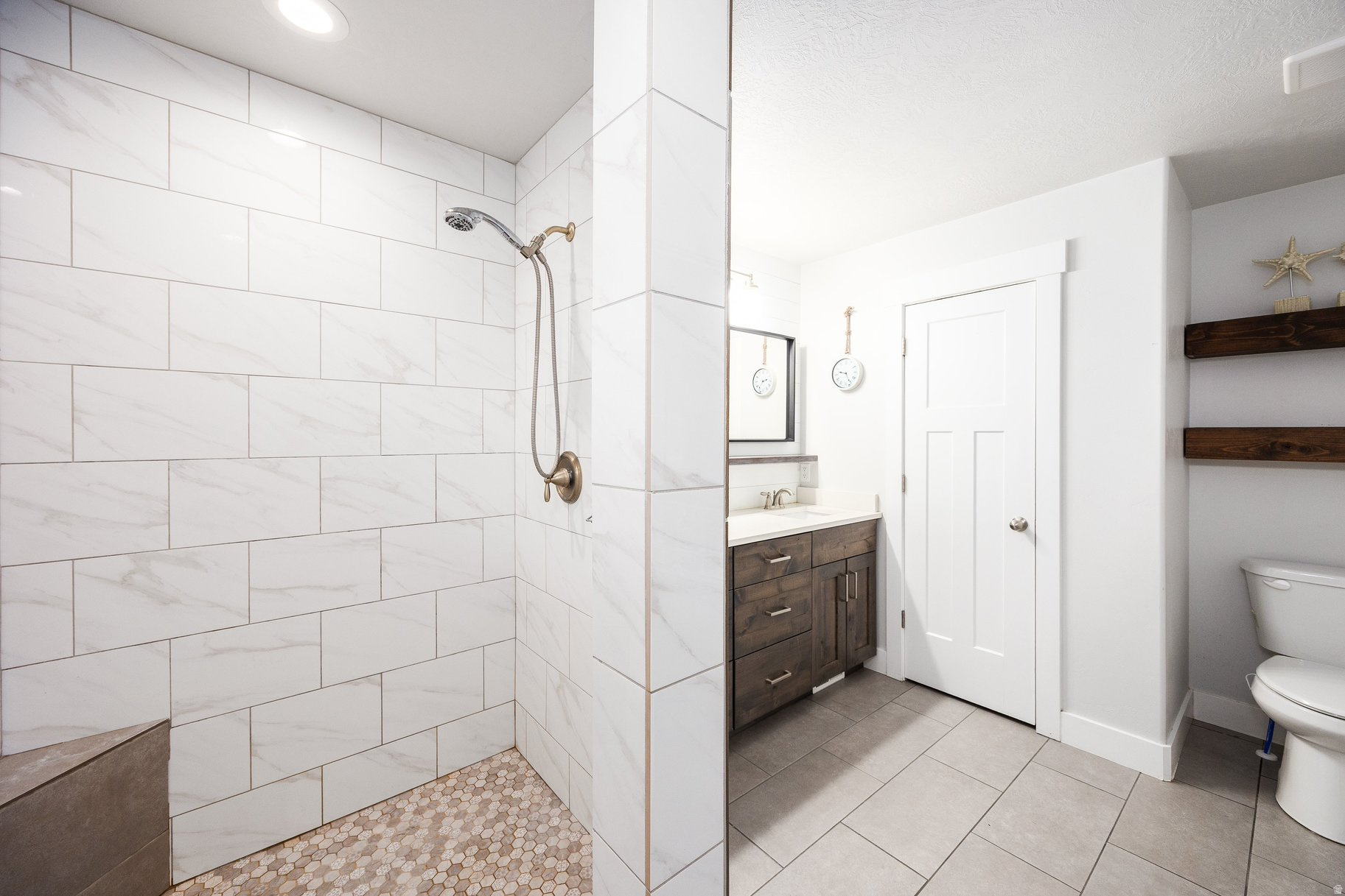 LOOKOUT RIDGE SUBDIVISION - Residential