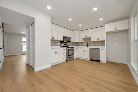 Tiny photo for 5996 S SULTAN CIR, Murray, UT 84107 (MLS # 2154629)
