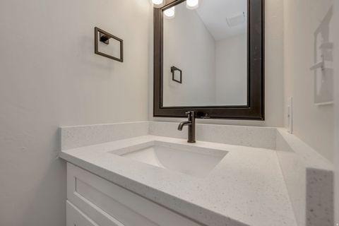 Tiny photo for 5996 S SULTAN CIR, Murray, UT 84107 (MLS # 2154629)