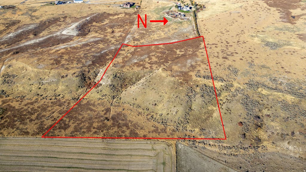 Photo of 2390 N VALLEY VIEW VW W #2, Petersboro, UT 84325 (MLS # 2169760)