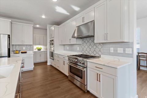 Tiny photo for 3281 S 2410 W, Syracuse, UT 84075 (MLS # 2139393)