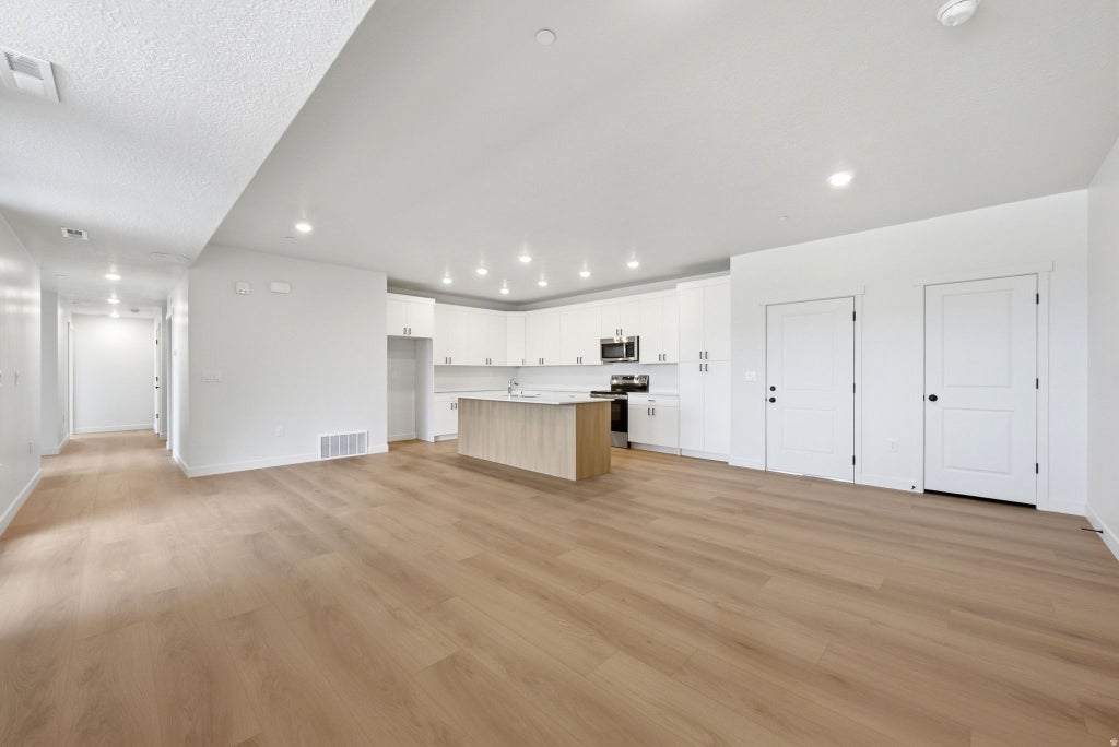 Photo of 717 W COHO LN S #204-2F, Midvale, UT 84047 (MLS # 2181995)
