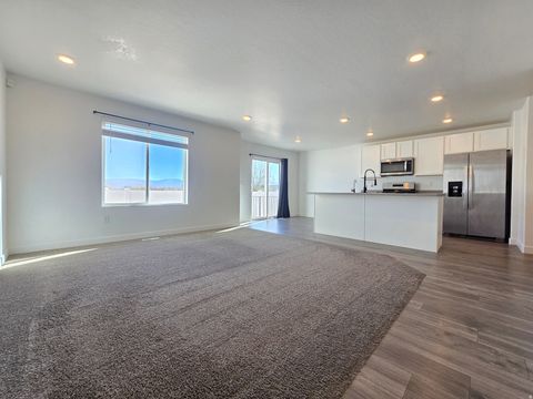 Tiny photo for 26 N WAYNE WAY, Grantsville, UT 84029 (MLS # 2145364)