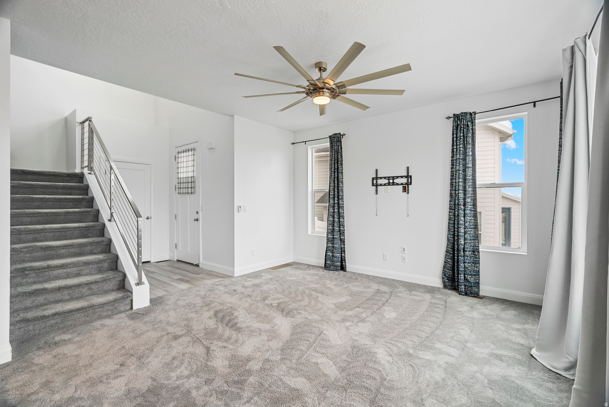 TERRACE HILLS - Residential