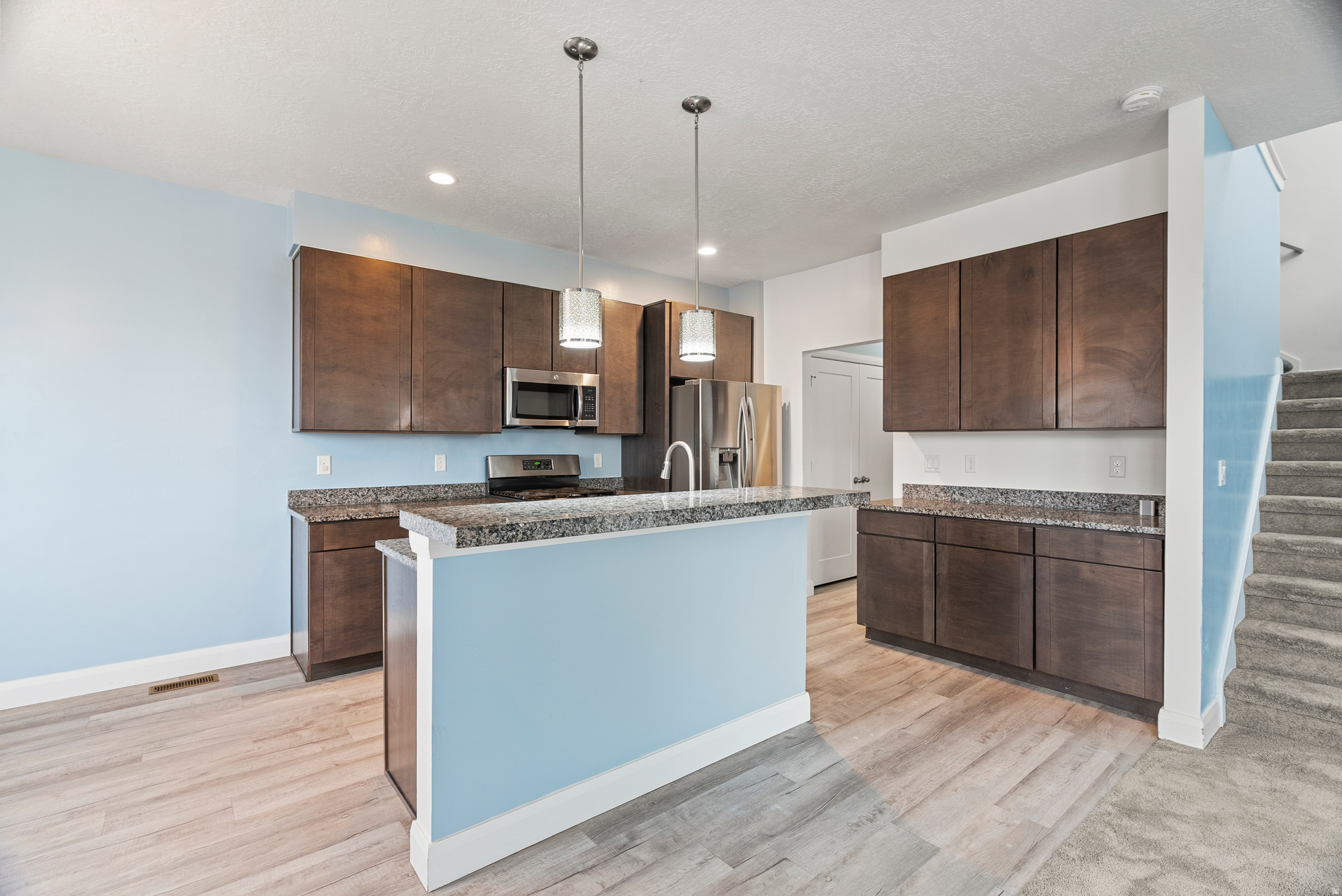 TERRACE HILLS - Residential