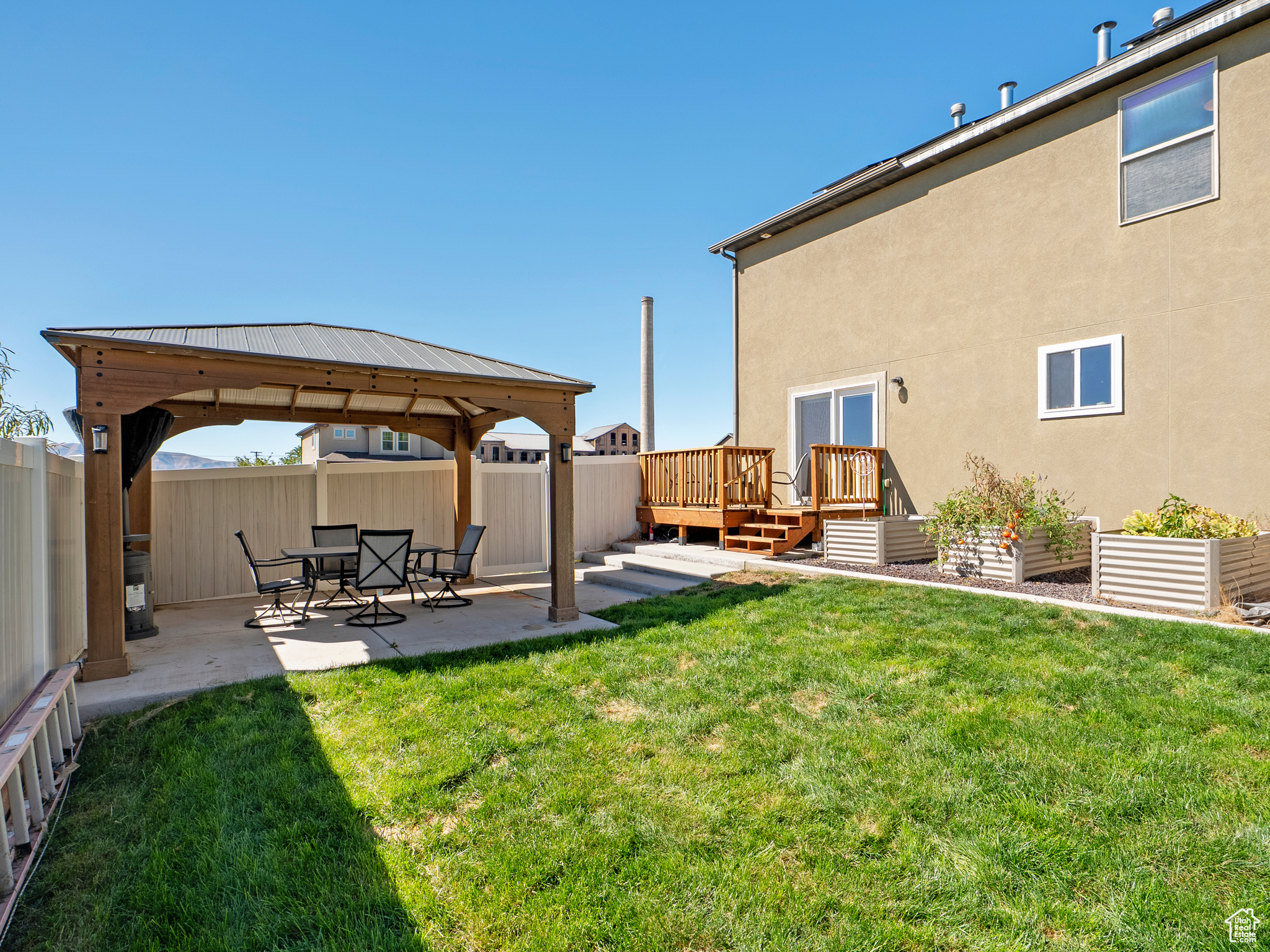SPANISH FIELDS - Residential