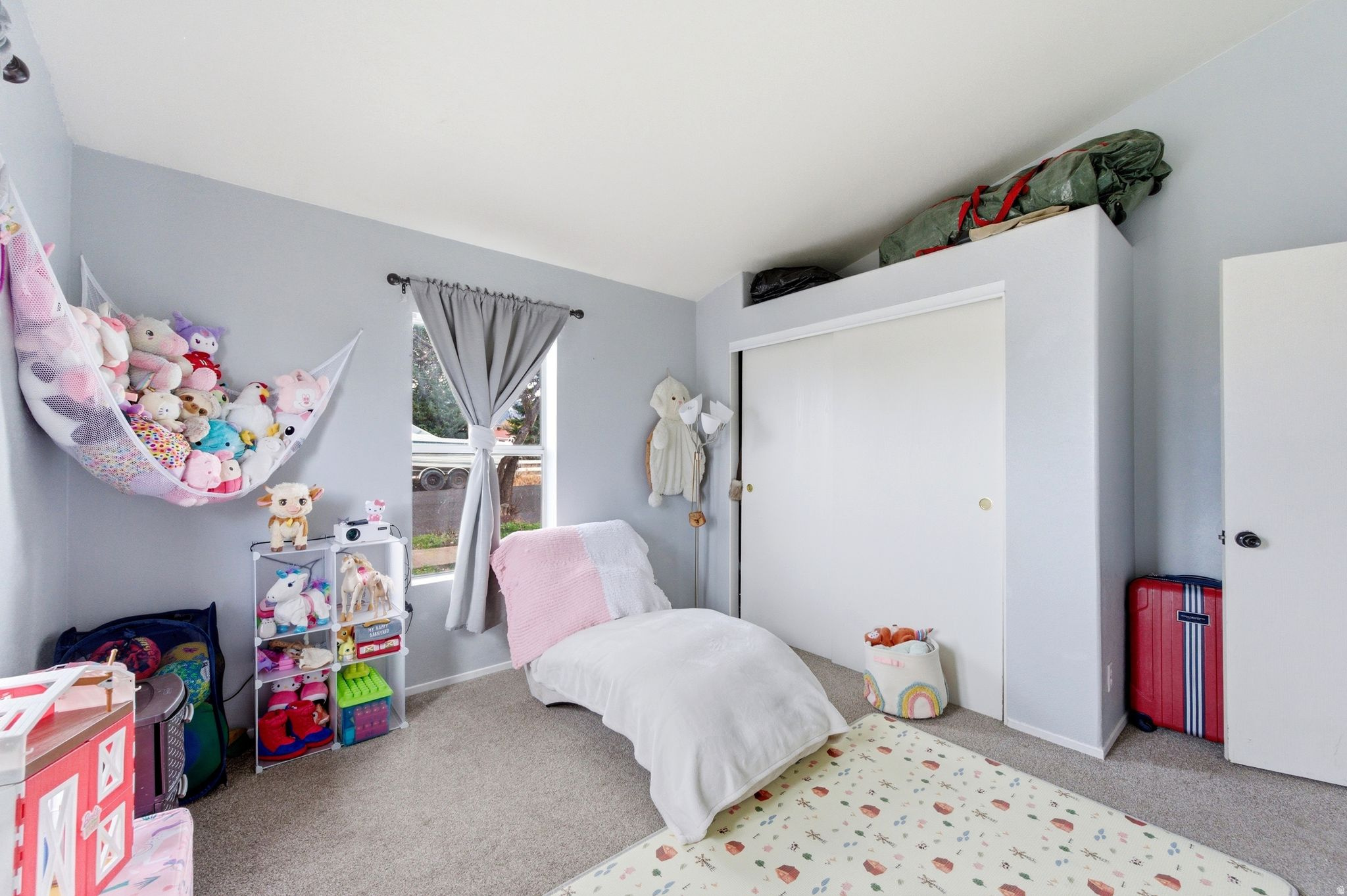 SPRING CREEK - Residential