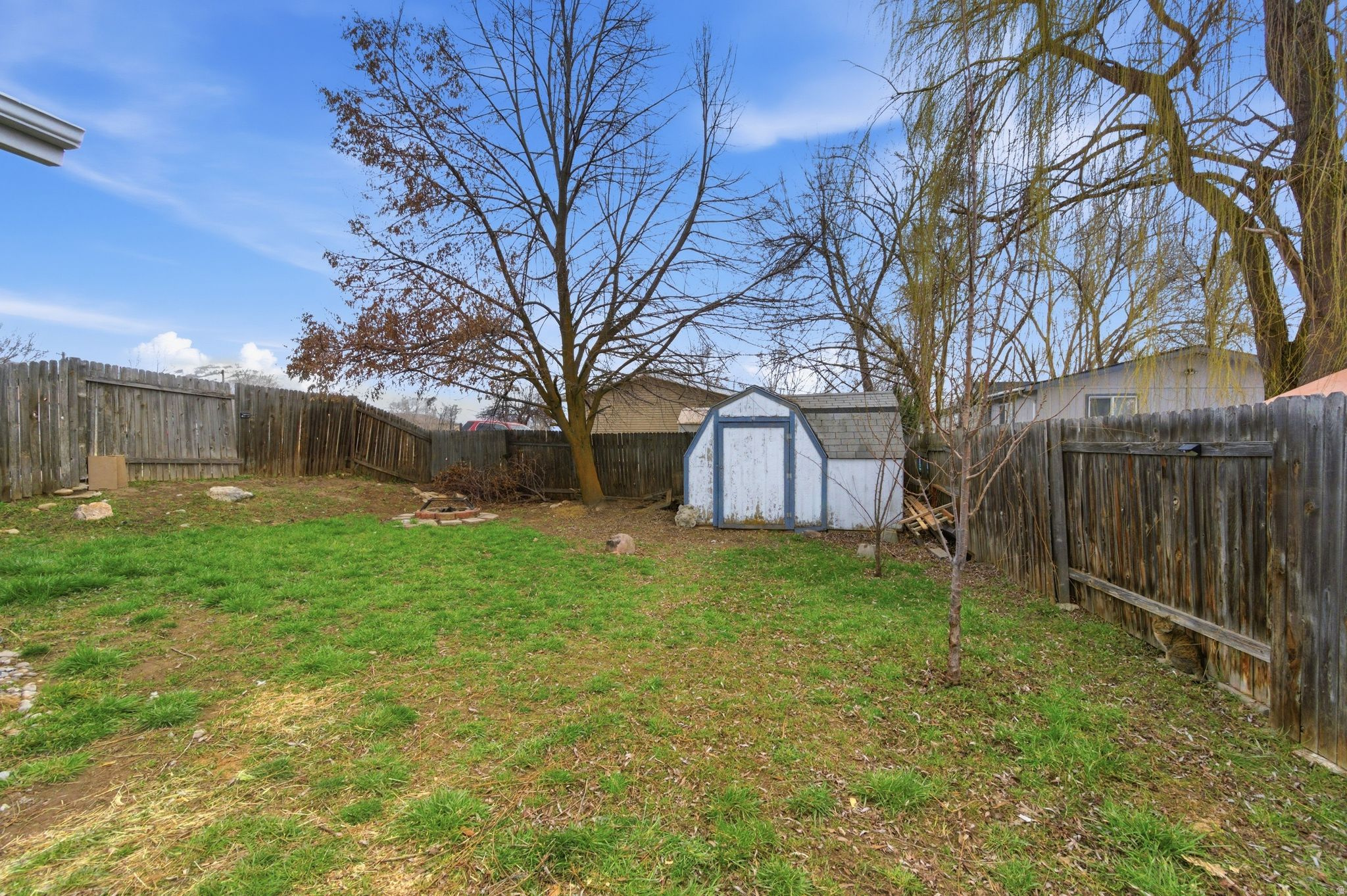 SPRING CREEK - Residential