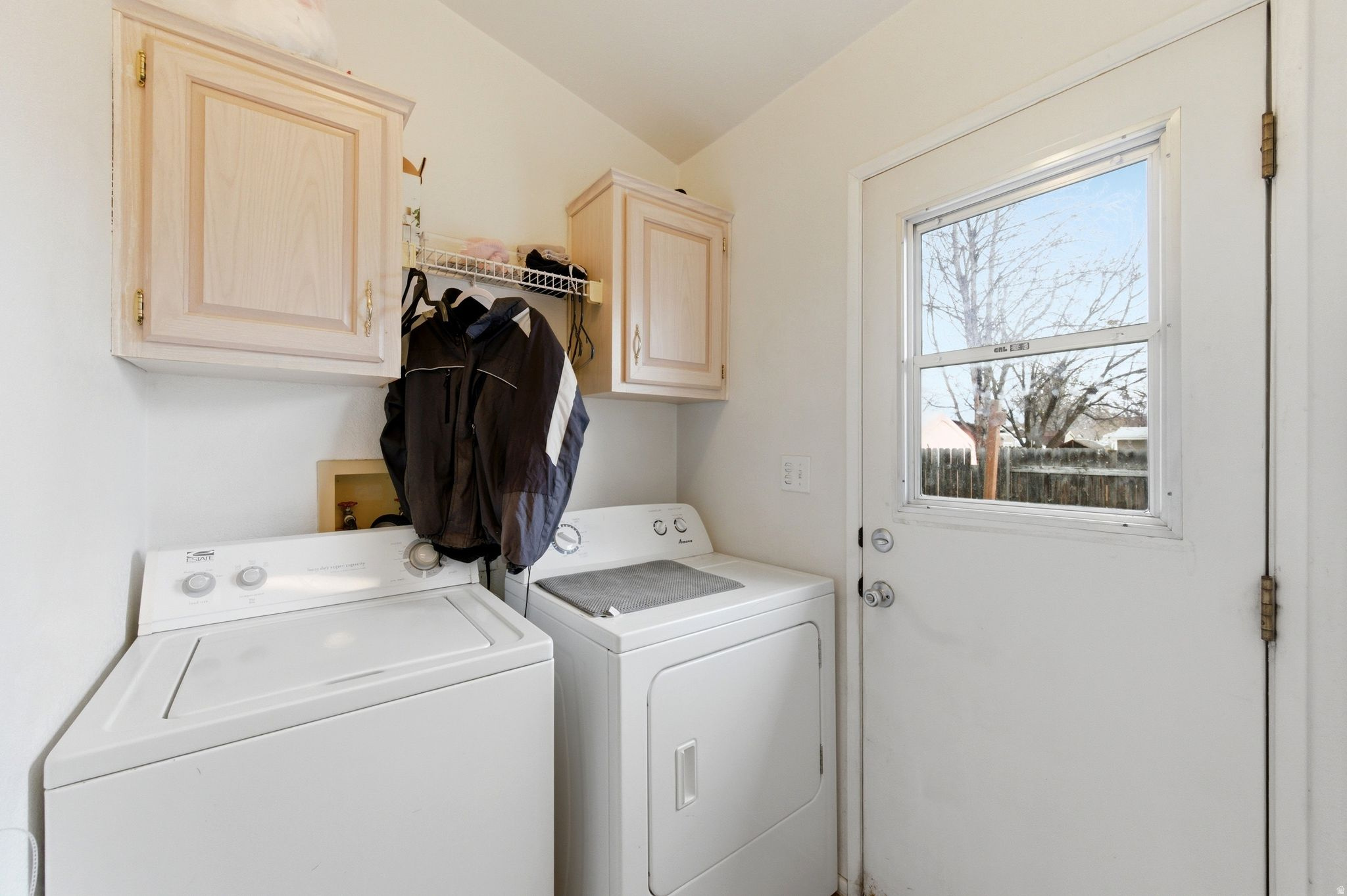 SPRING CREEK - Residential