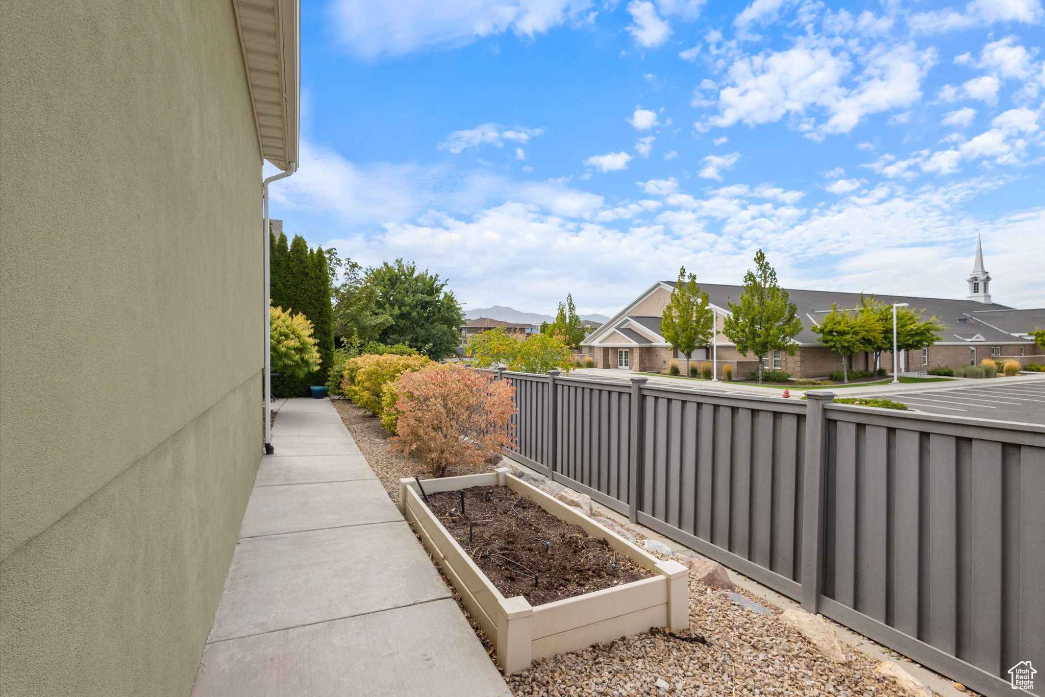 DAYBREAK- EASTLAKE - Residential