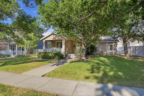Photo of 1406 N 220 W, Tooele, UT 84074 (MLS # 2167466)