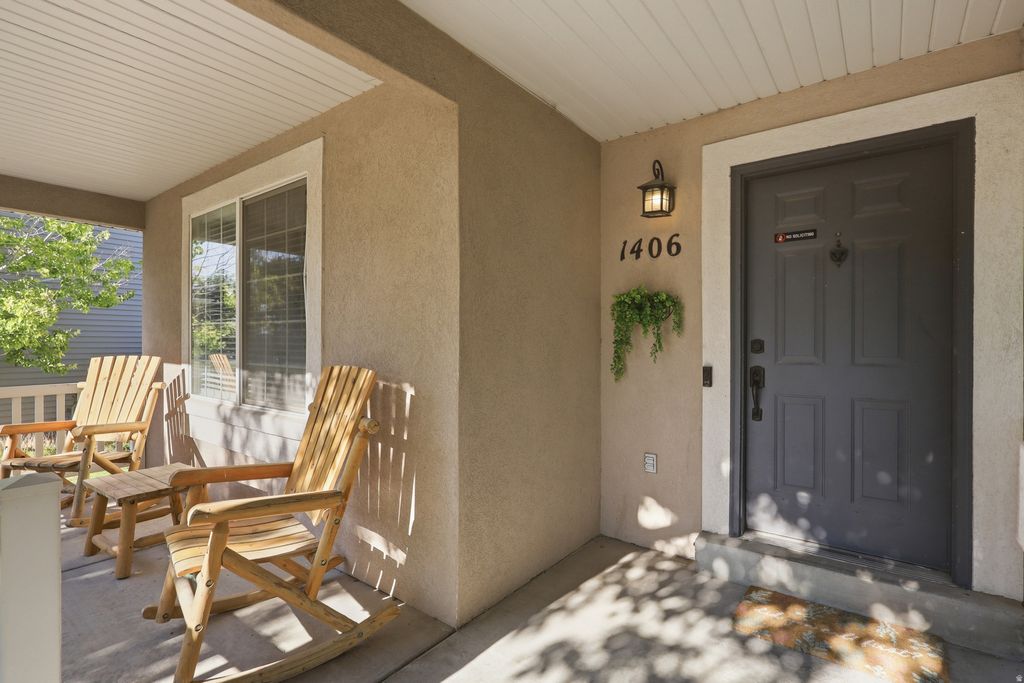 Photo of 1406 N 220 W, Tooele, UT 84074 (MLS # 2167466)