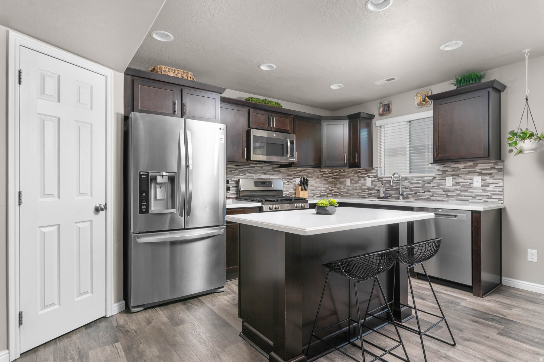 MAYFIELD - Residential