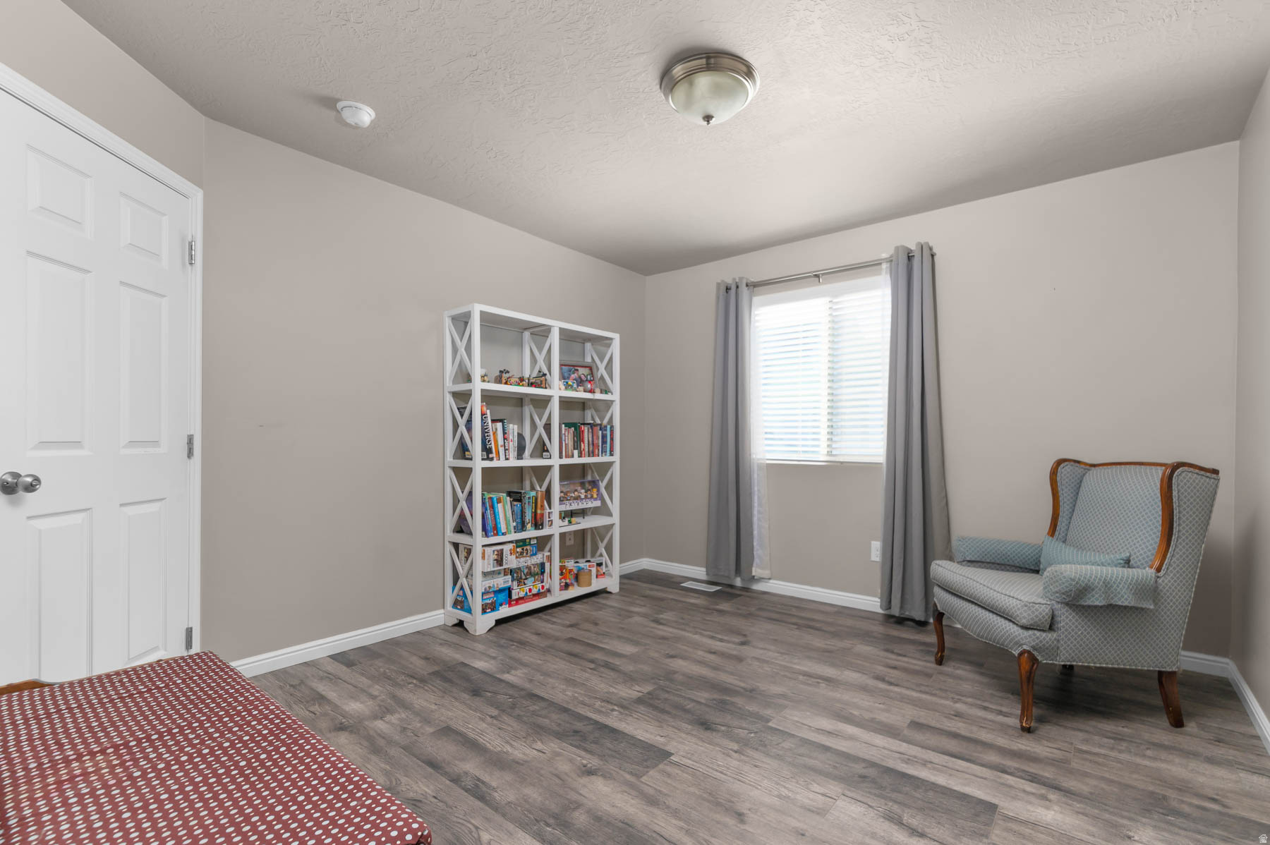 MAYFIELD - Residential