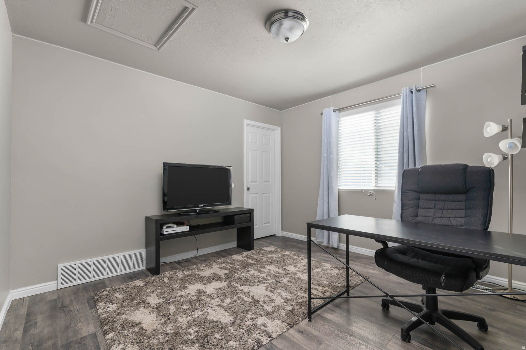 MAYFIELD - Residential