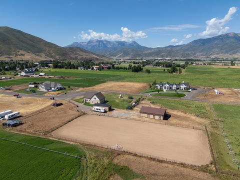 Tiny photo for 364 W 3000 S, Daniel, UT 84032 (MLS # 2147850)