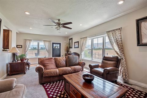 Tiny photo for 364 W 3000 S, Daniel, UT 84032 (MLS # 2147850)