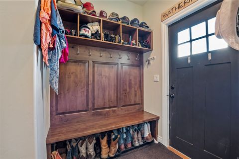 Tiny photo for 364 W 3000 S, Daniel, UT 84032 (MLS # 2147850)