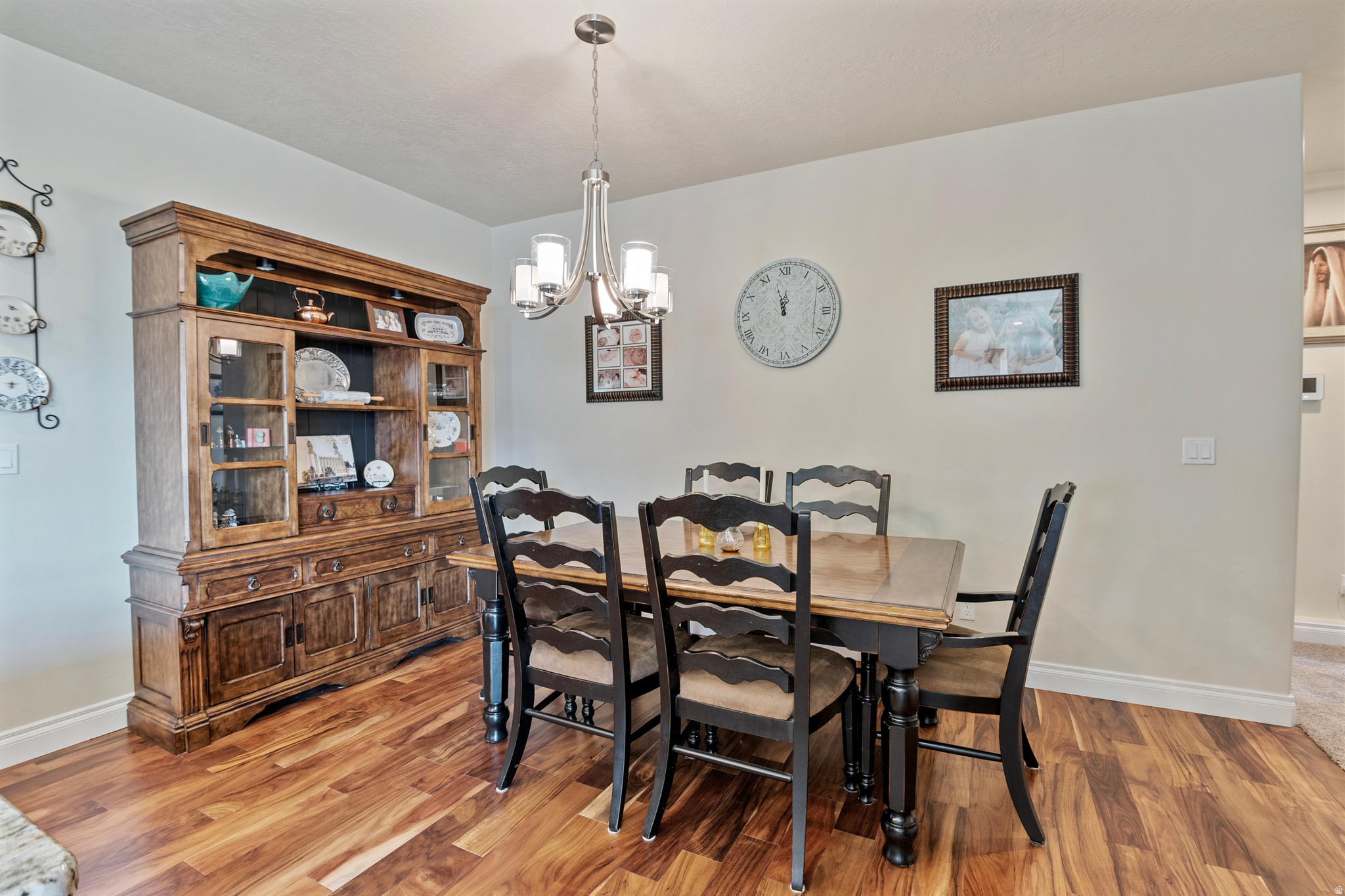 THREE FARM ESTATES - Residential