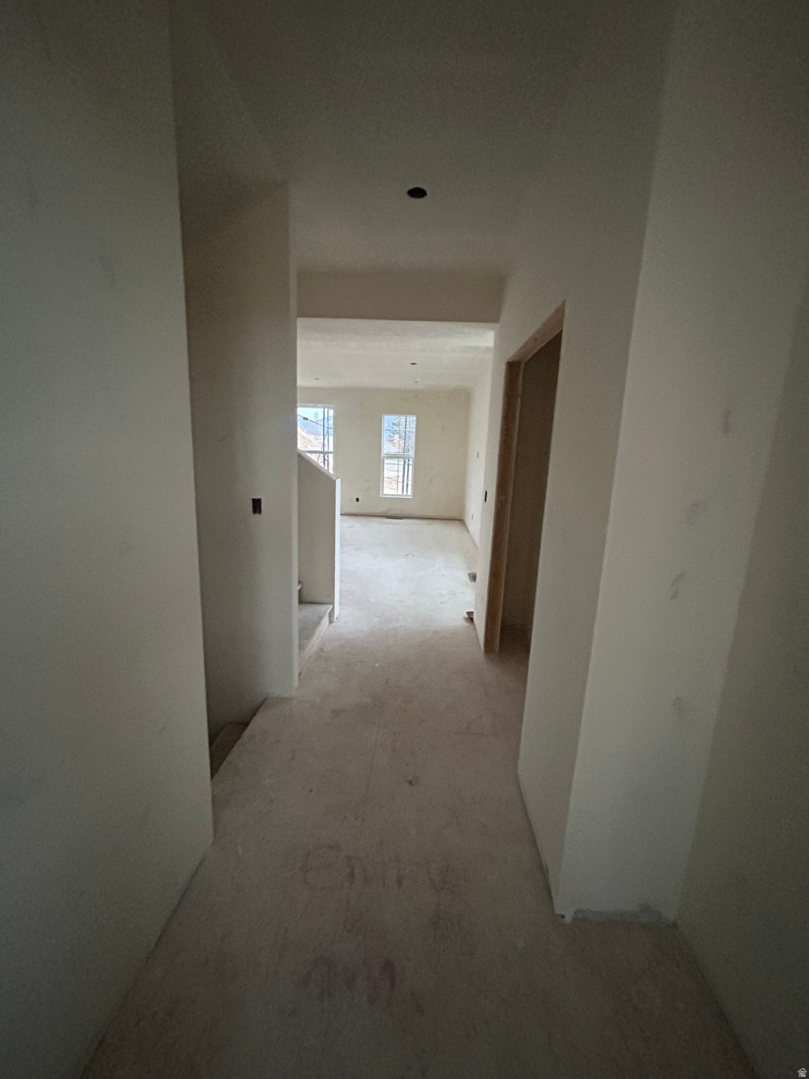 1432 W PLEASANT VIEW DR