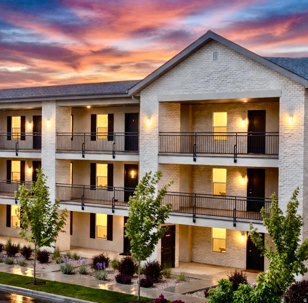 RIDGE - Residential