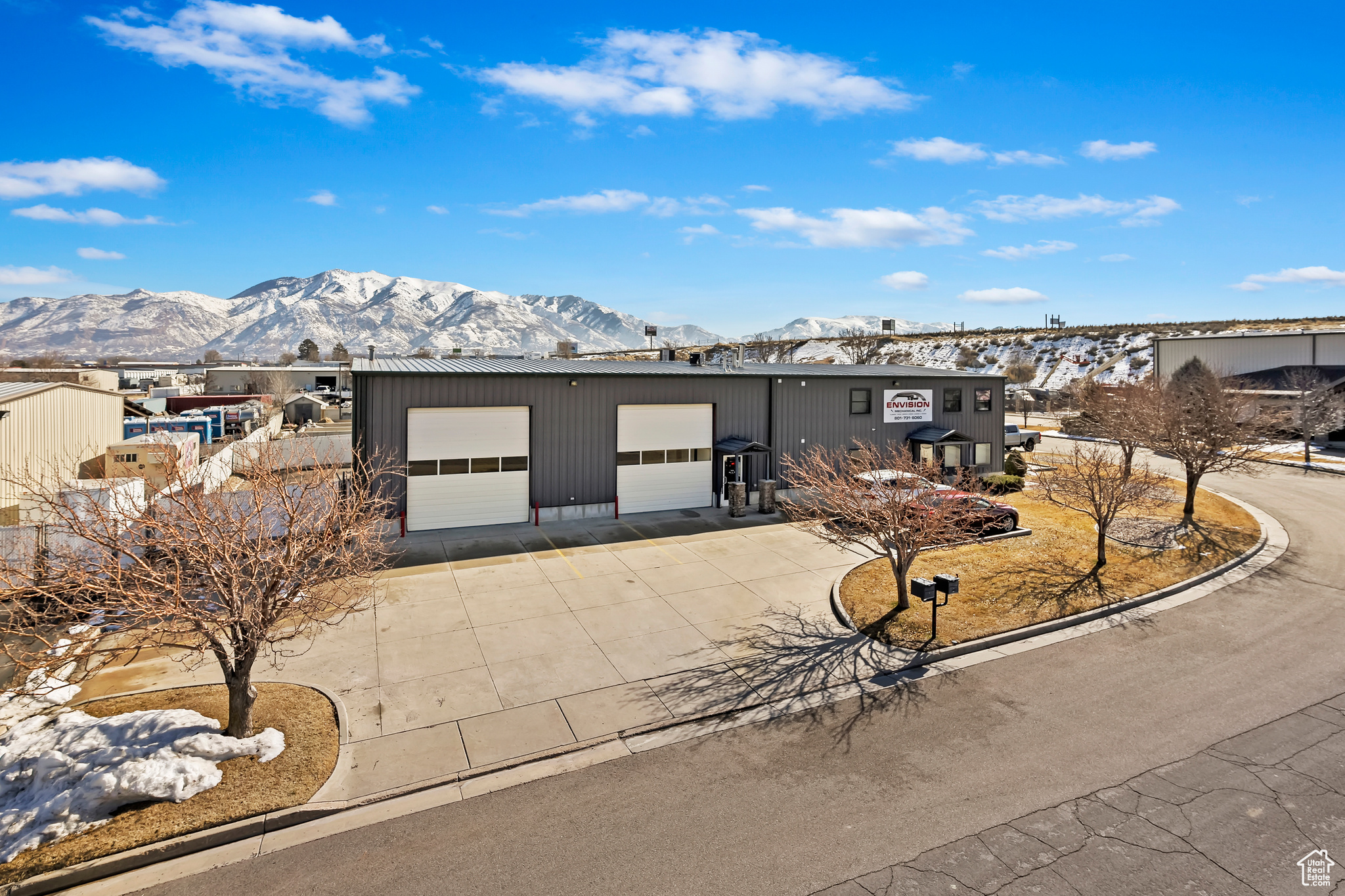 KAPP INDUSTRIAL PARK - Commercial Lease
