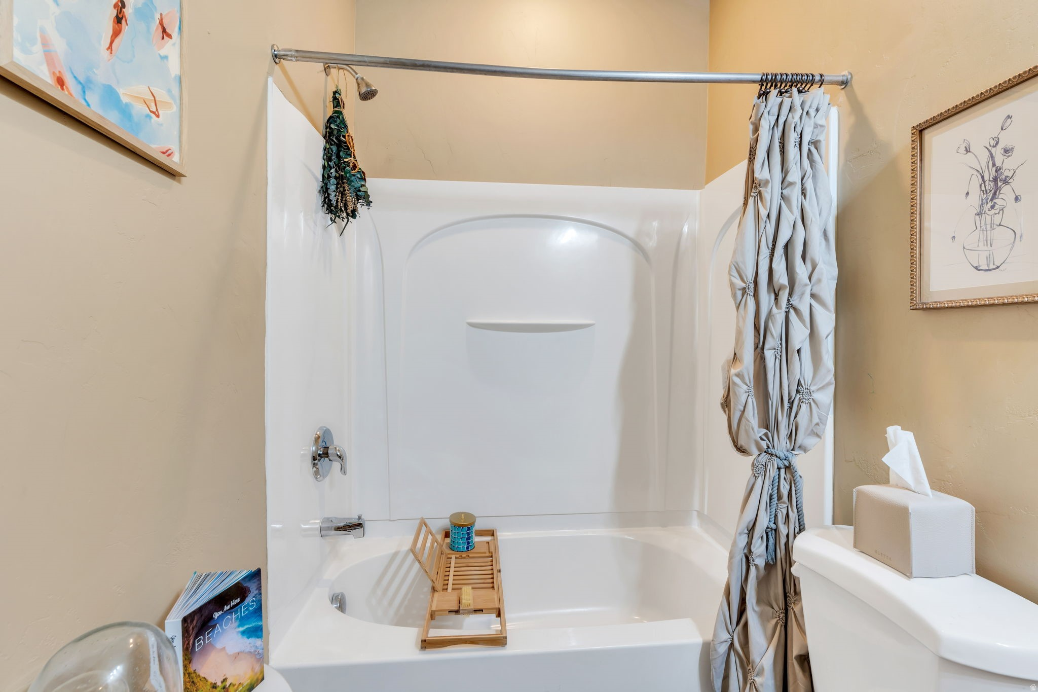 DAYBREAK, EASTLAKE VILLAGE - Residential