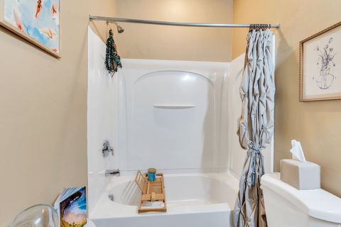 Tiny photo for 10706 S TOPVIEW RD, South Jordan, UT 84009 (MLS # 2147472)