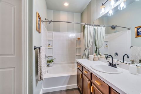 Tiny photo for 10706 S TOPVIEW RD, South Jordan, UT 84009 (MLS # 2147472)