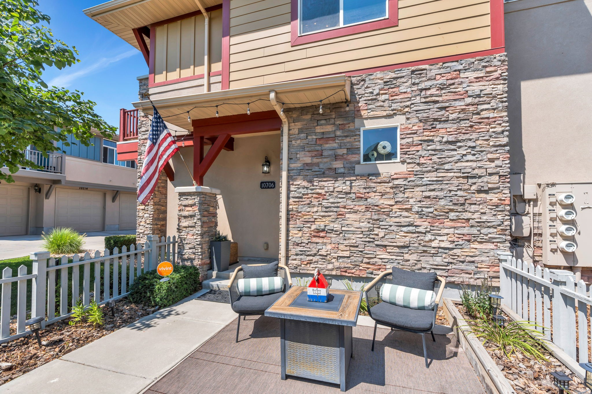 DAYBREAK, EASTLAKE VILLAGE - Residential