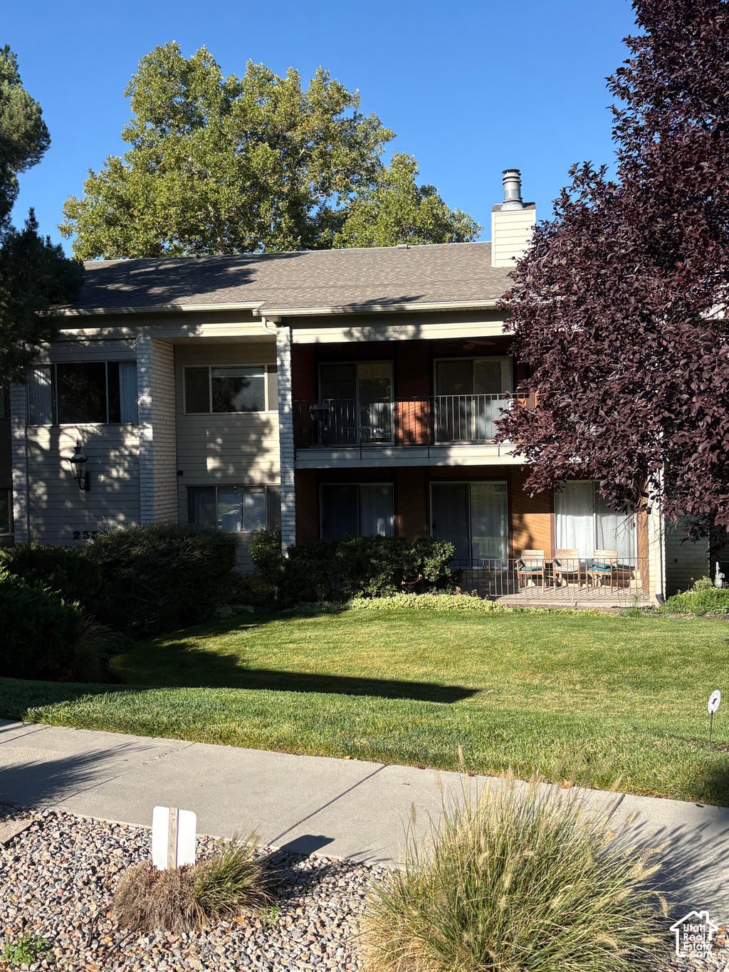 Photo of 2556 S ELIZABETH ST E #5, Salt Lake City, UT 84106 (MLS # 2188554)