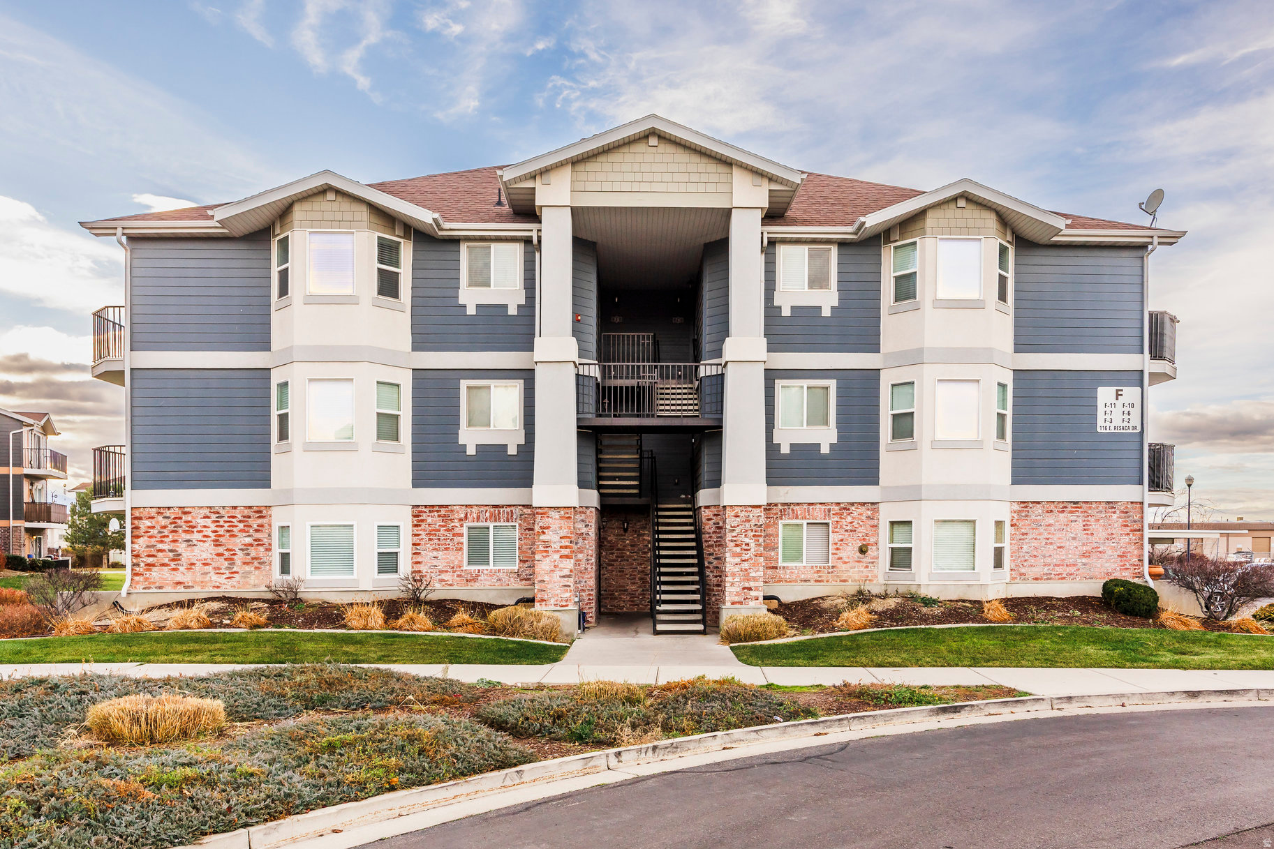 EAST TOWN VILLAGE - Residential