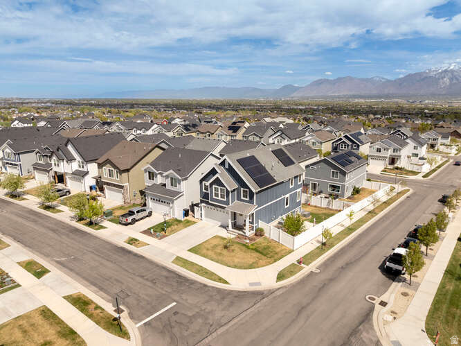 SOUTH HILLS - Residential