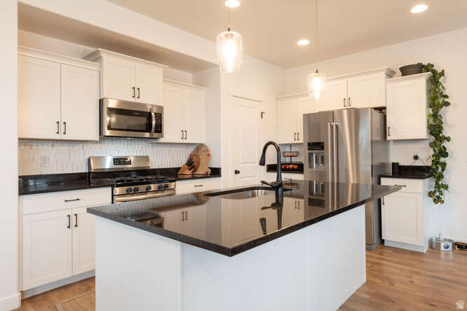 SOUTH HILLS - Residential