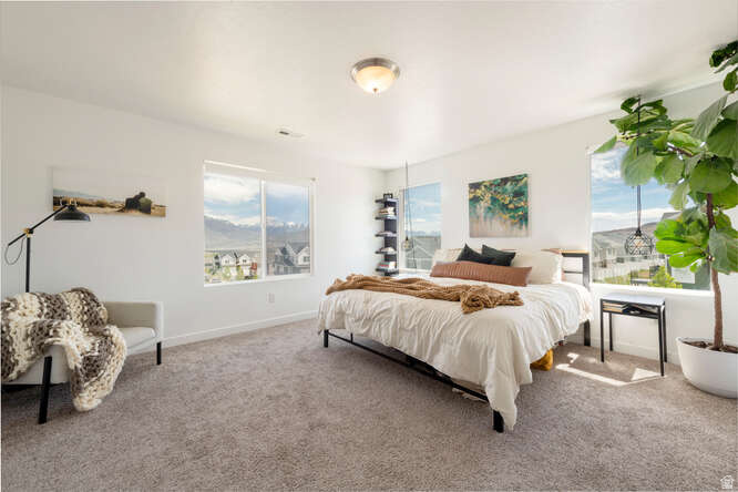 SOUTH HILLS - Residential